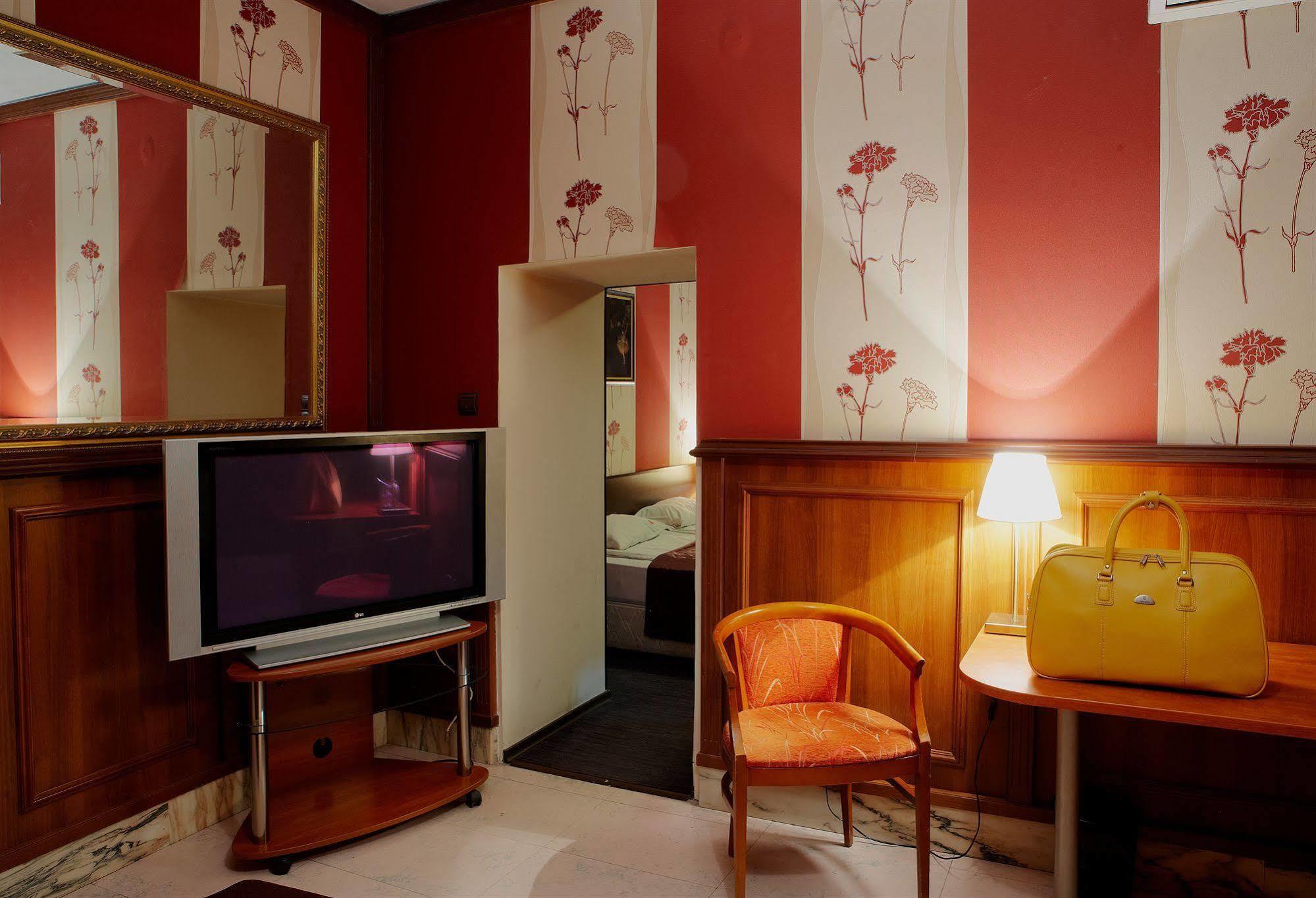 Maxim Boutique Hotel Szófia Kültér fotó